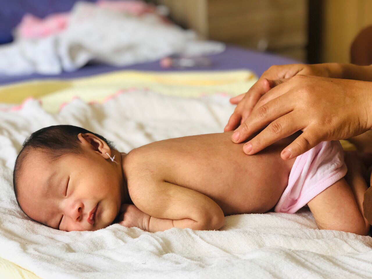 Nguyên nhân và cách xử lý khi trẻ bị sặc sữa mẹ nên biết