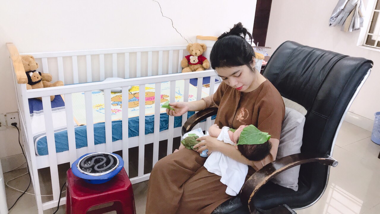 Những mẹo dỗ em bé nín khóc mẹ có thể chưa biết